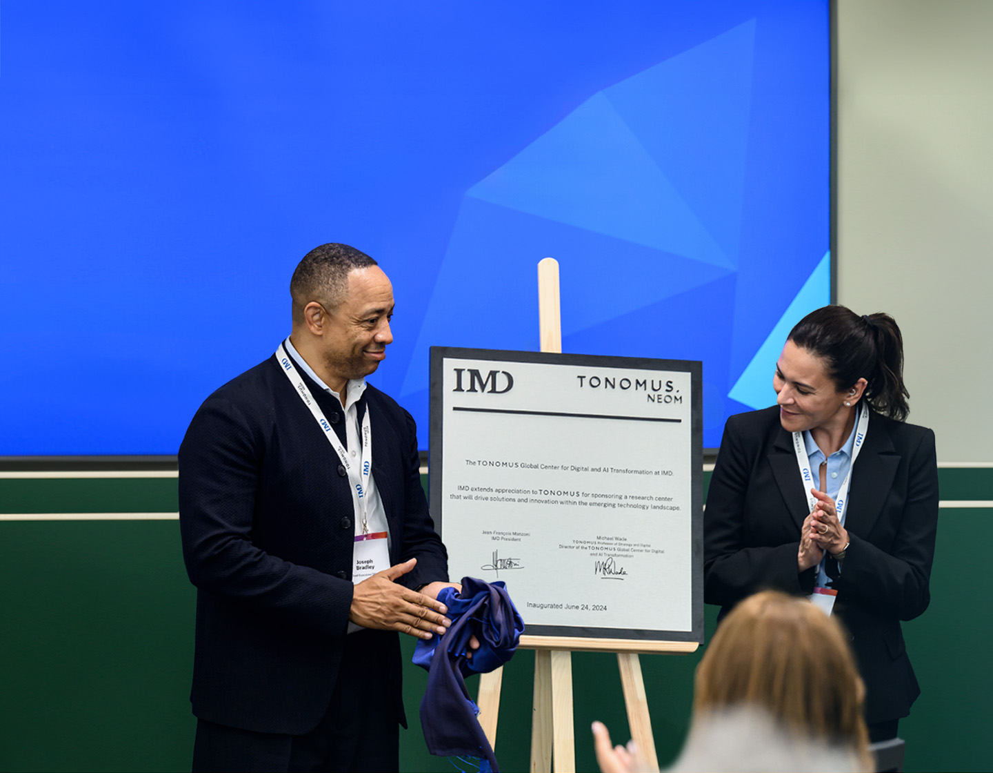 IMD accelerates cutting-edge research and innovation in digital and AI transformation with funding from TONOMUS